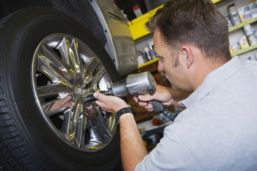 Excellent Tire Changing in Lanham, MD Excellent Tire Changing in Lanham, MD