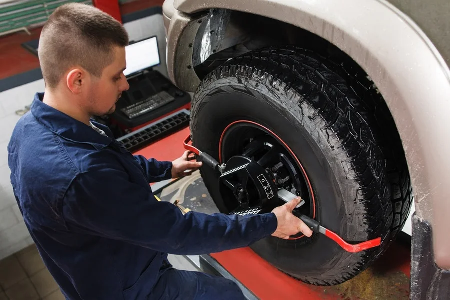 When To Call Towing For A Flat Tire Emergency in Lanham, MD